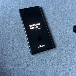 Samsung Galaxy s22 Ultra unlocked
